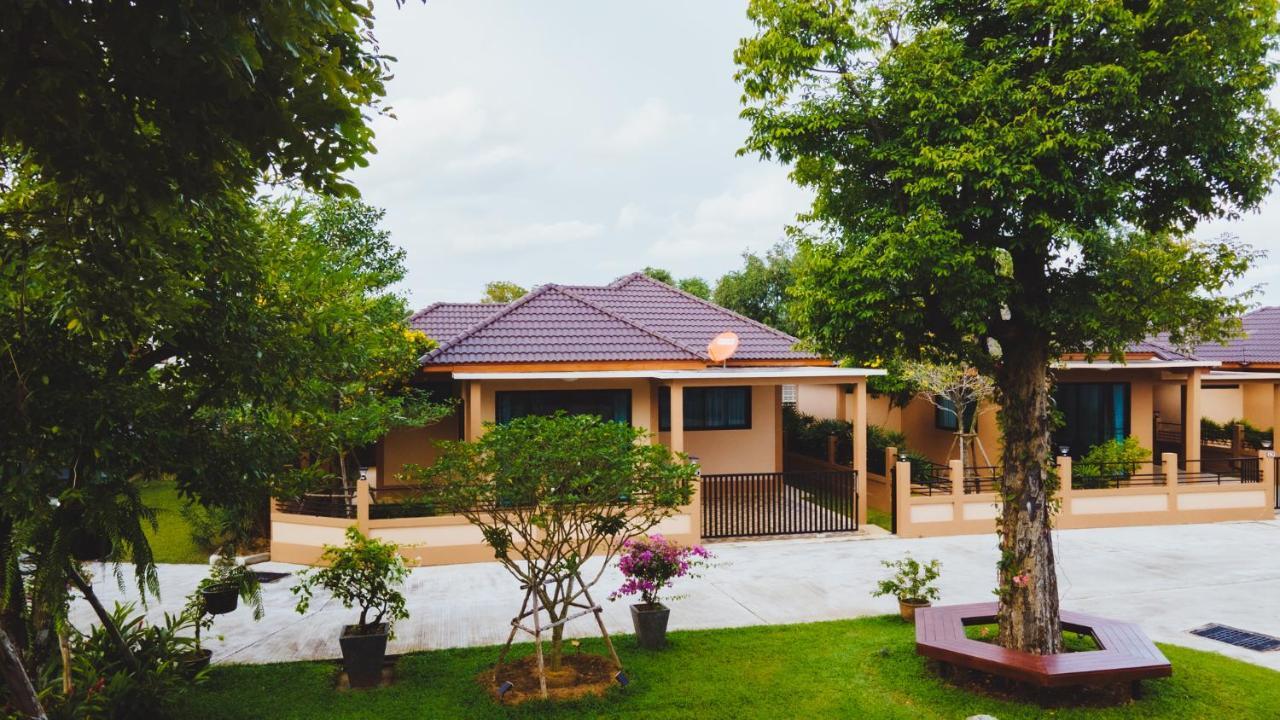Ban Huai Yai Baan Nern Khao Resort Pattaya מראה חיצוני תמונה